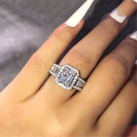 NEW 18K White Gold Radiant Cut Diamond Halo Ring - Picture 3 of 5